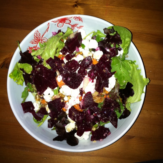 Mixed Salad Goat Cheese Walnuts Mixed Salad Goat Cheese Walnuts